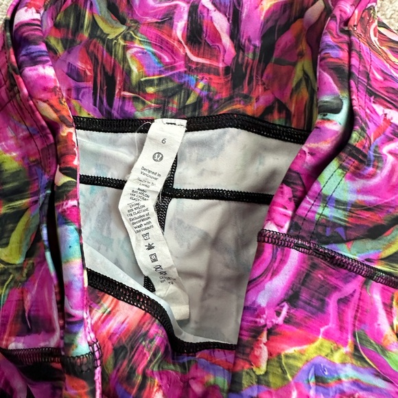 Lululemon 7/8 leggings - Picture 3 of 3
